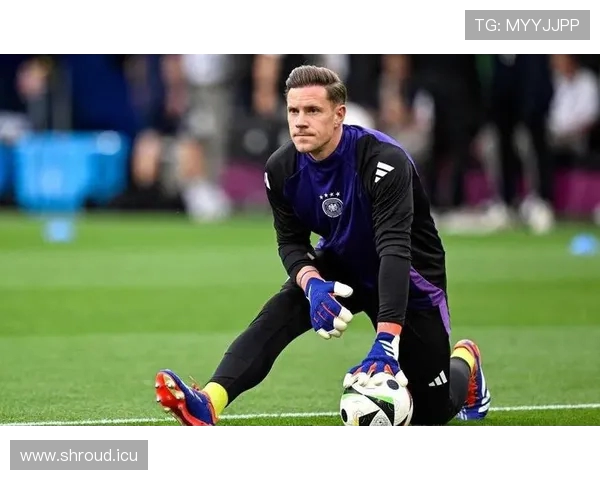 特尔施特根向巴萨摊牌：要求解约或续约留队，态度强硬